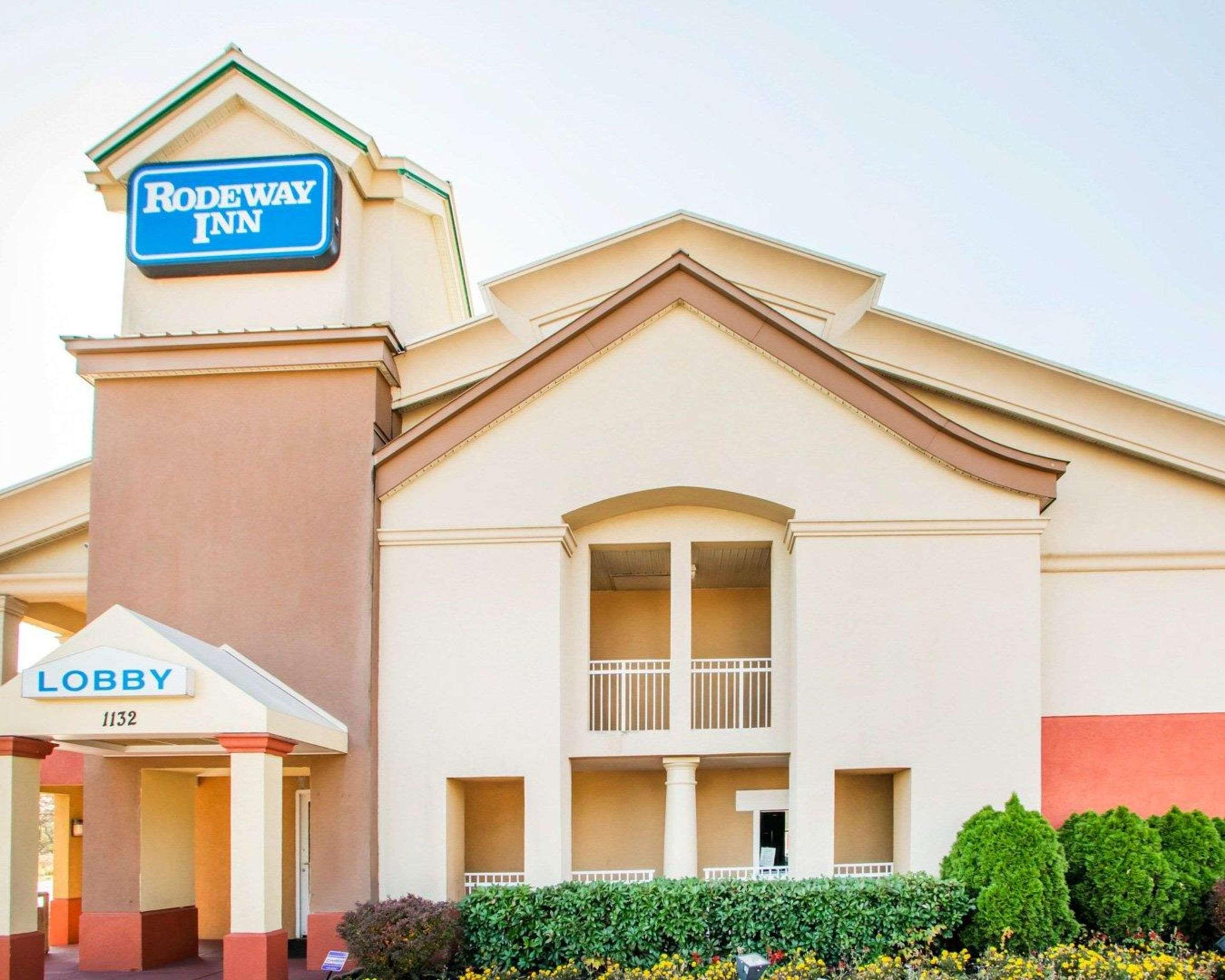 Rodeway Inn Mount Laurel Hwy 73 Exterior photo