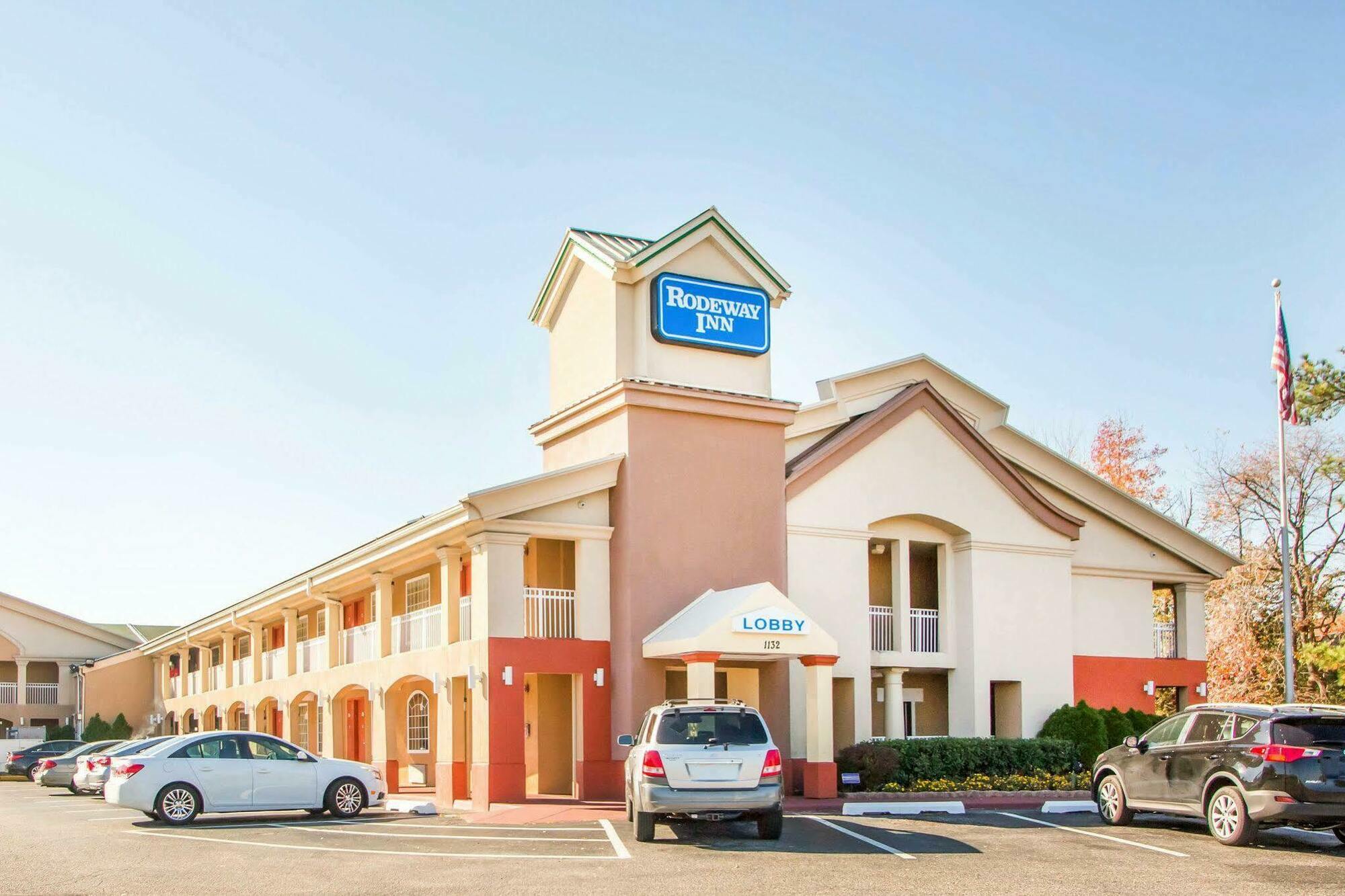 Rodeway Inn Mount Laurel Hwy 73 Exterior photo